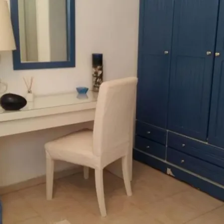 Дом отдыха Beautiful House With Stunning Views In Costa Ilios Mykonos Town