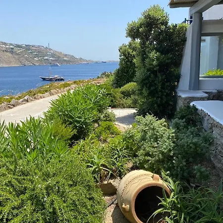 Beautiful House With Stunning Views In Costa Ilios Дом отдыха