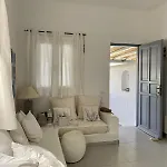 Nyaraló Beautiful House With Stunning Views In Costa Ilios Mykonos Town