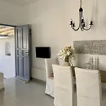 Beautiful House With Stunning Views In Costa Ilios Mykonos Town
