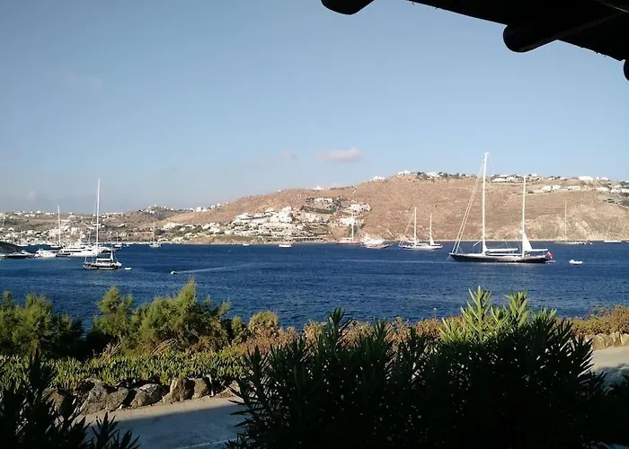 Beautiful House With Stunning Views In Costa Ilios Semesterbostad