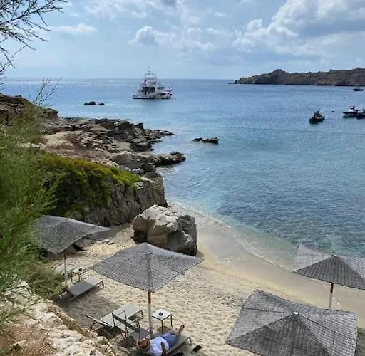 Semesterbostad Beautiful House With Stunning Views In Costa Ilios