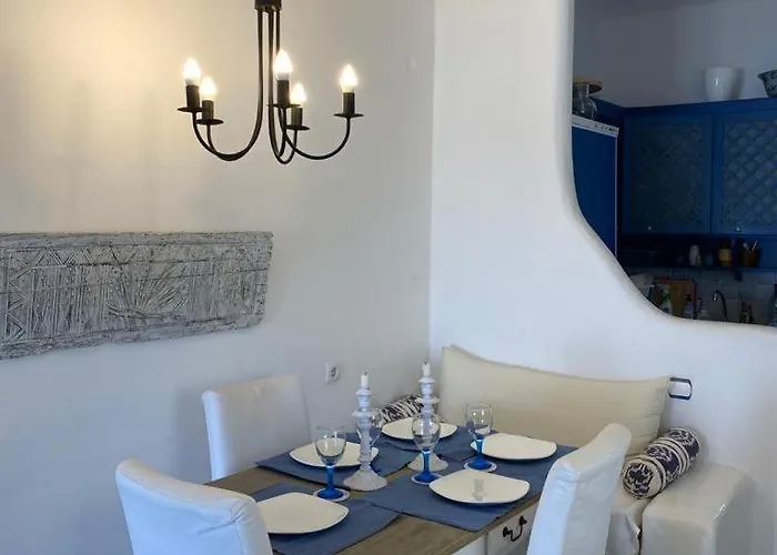 Semesterbostad Beautiful House With Stunning Views In Costa Ilios Mykonos Town